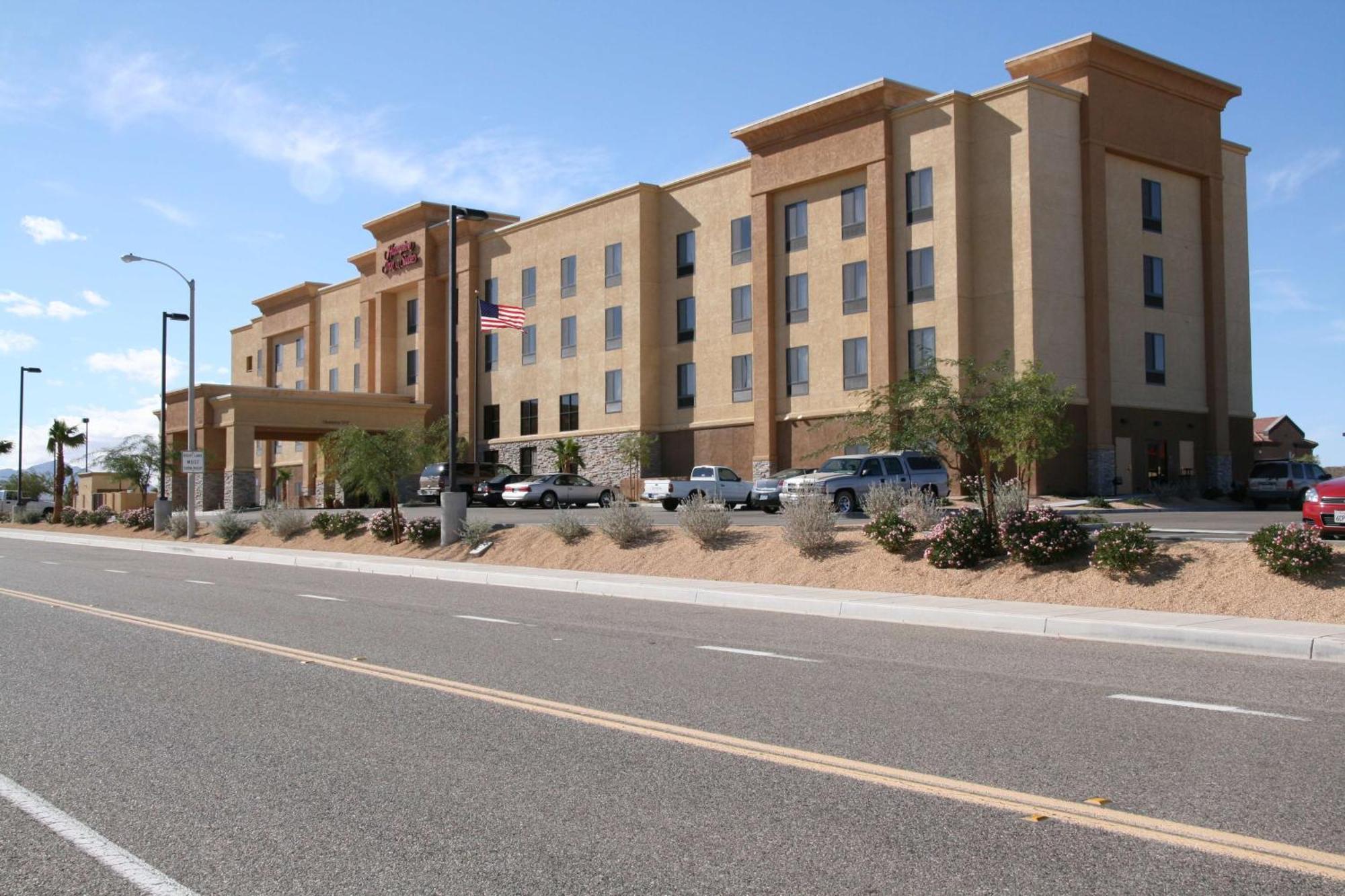 Hampton Inn And Suites Barstow Exterior foto
